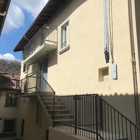 Casa 1 Serina (Lombardy)
