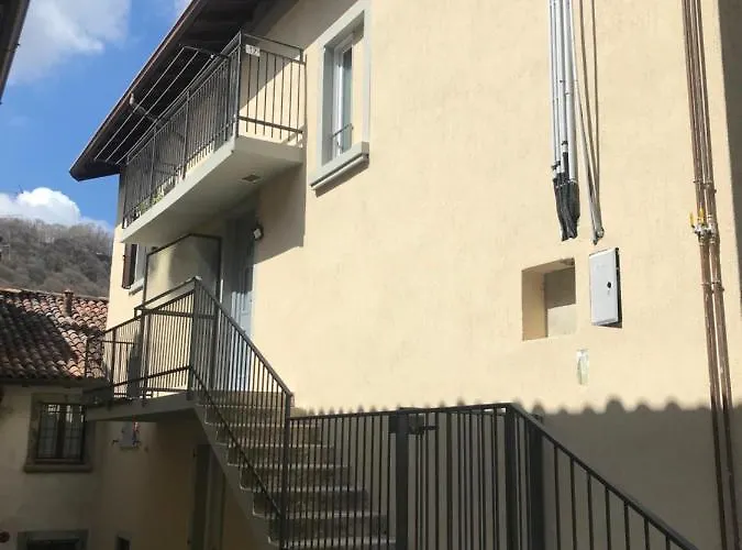 Casa 1 Serina (Lombardy)